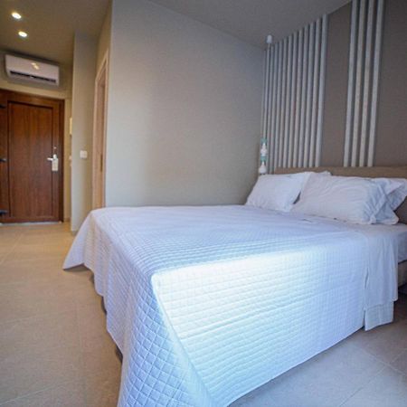 Aparthotel Rigas Supreme Hospitality Afytos Zewnętrze zdjęcie